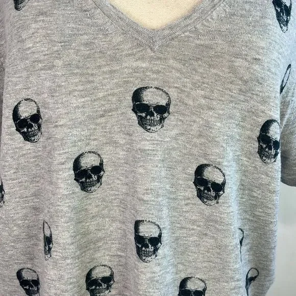 Skull Cashmere Tee - Picture 7 of 8